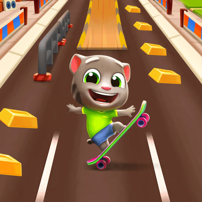 Jump over holes in Talking Tom Gold Run